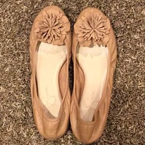 Jessica Simpson flats